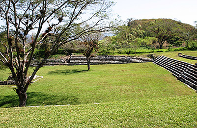 Chiapas, Chinkultic Plaza Hundida