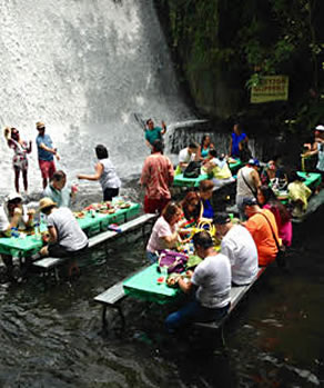 Lunch in a Creek