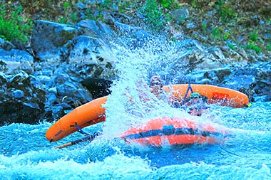 Rogue River rapids fun