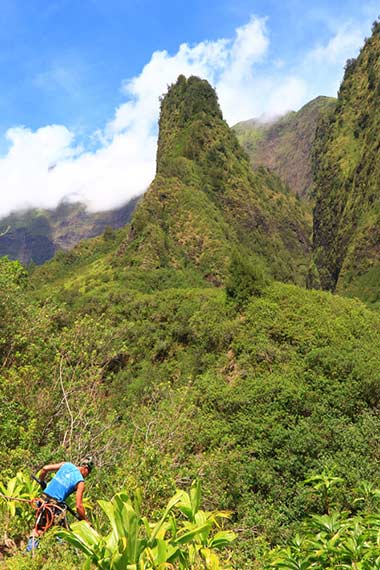 Road to Kahului Iao Needle