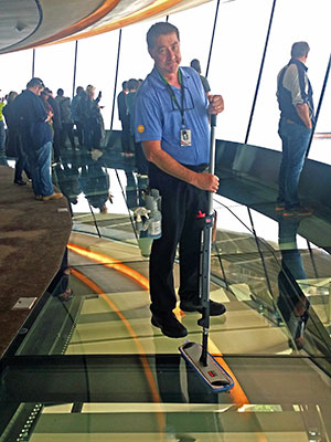 Space Needle glass floor cleaner