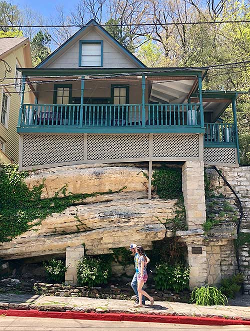 Eureka Springs Arkansas house on rocks