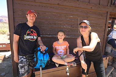 Grand Canyon South Kaibob Trail Italian hiking family