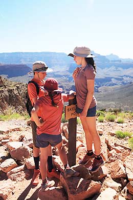 Grand Canyon South Kaibob Trail Skeleton Point