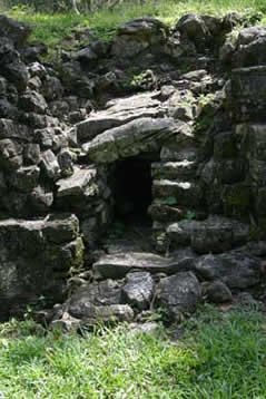 Chiapas Rio Otulum Palenque aqueduct