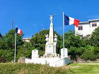 Saint-Pierre et Miquelon Monument aux Morts