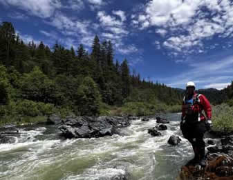 Klamath River, scouting out river rapid